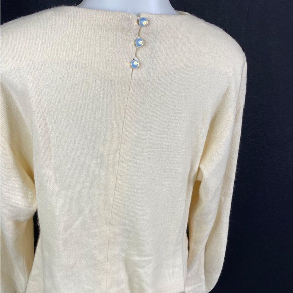 Vintage Norma Walters Ivory Cashmere Sweater 12 - Picture 5 of 10